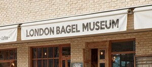 런던베이글뮤지엄, "주80시간 근무는 사실 아냐"...